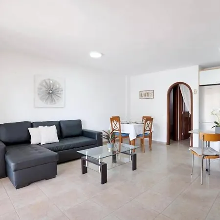 Апартаменты Apartamento Geranios Коста-дель-Силенцио